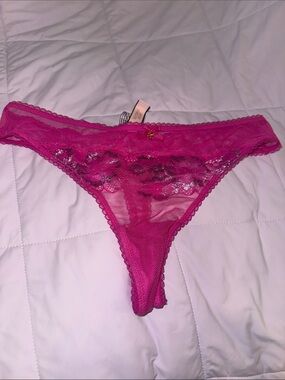 NWT Victoria’s Secret Pink Lace with Charm Panty